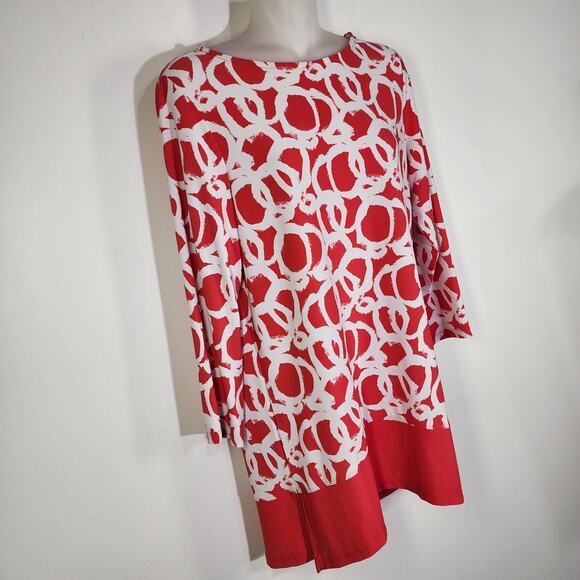 Susan Graver Womens Tunic Top Medium Red Liquid Knit Slits Printed 3/4 Sleeves - Picture 5 of 11